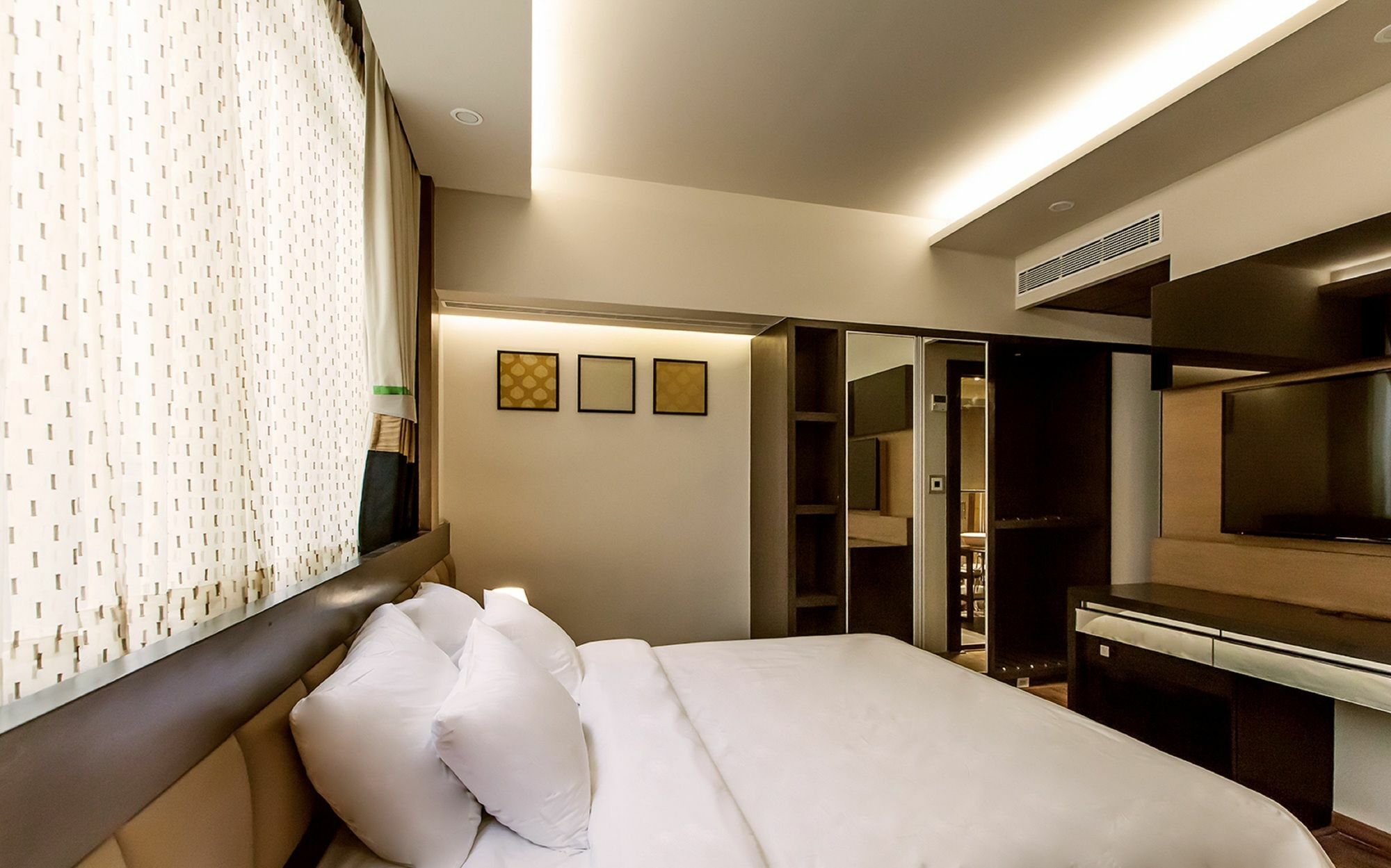Minla Hotel Bangalore Luaran gambar