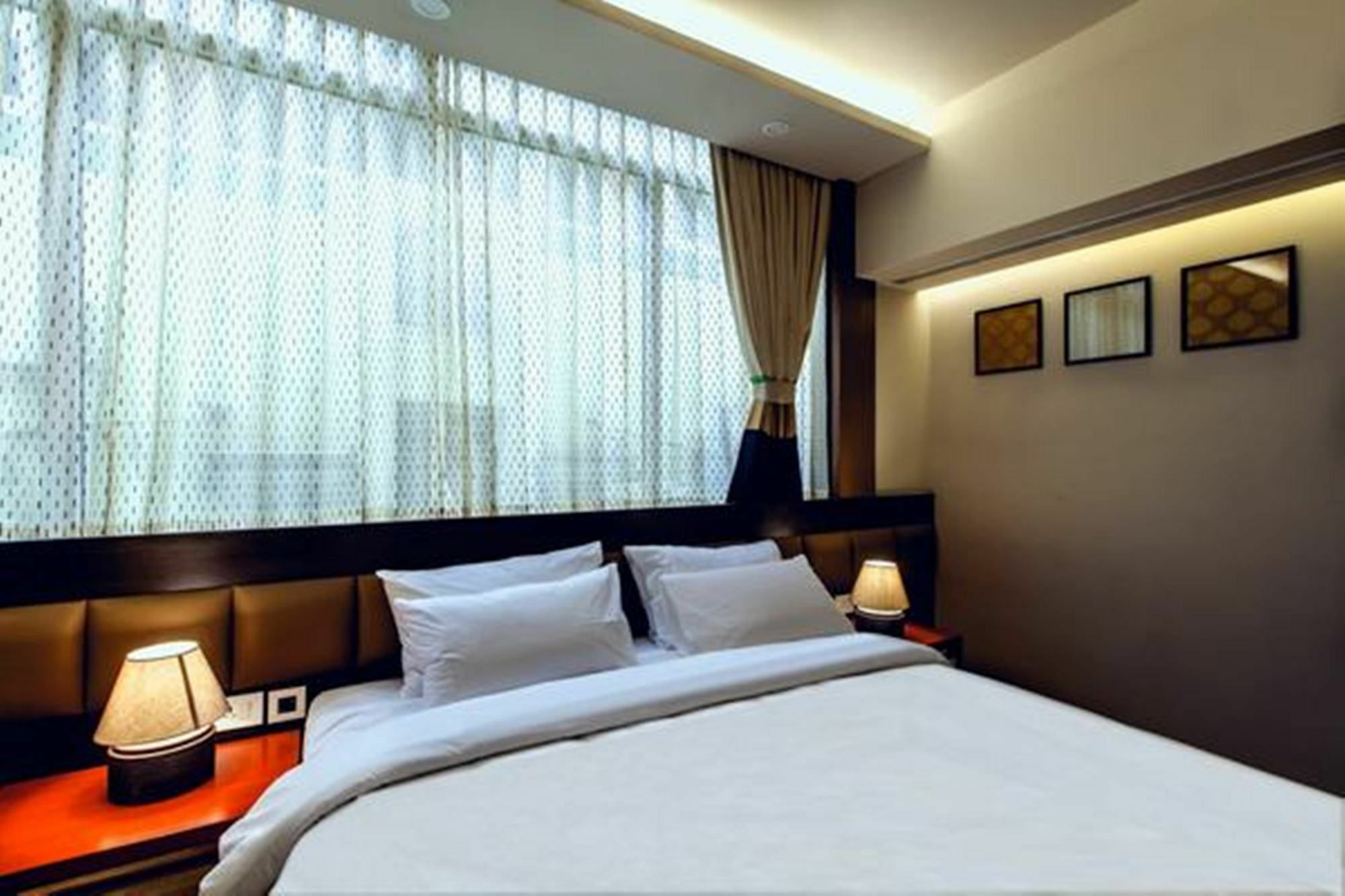 Minla Hotel Bangalore Luaran gambar